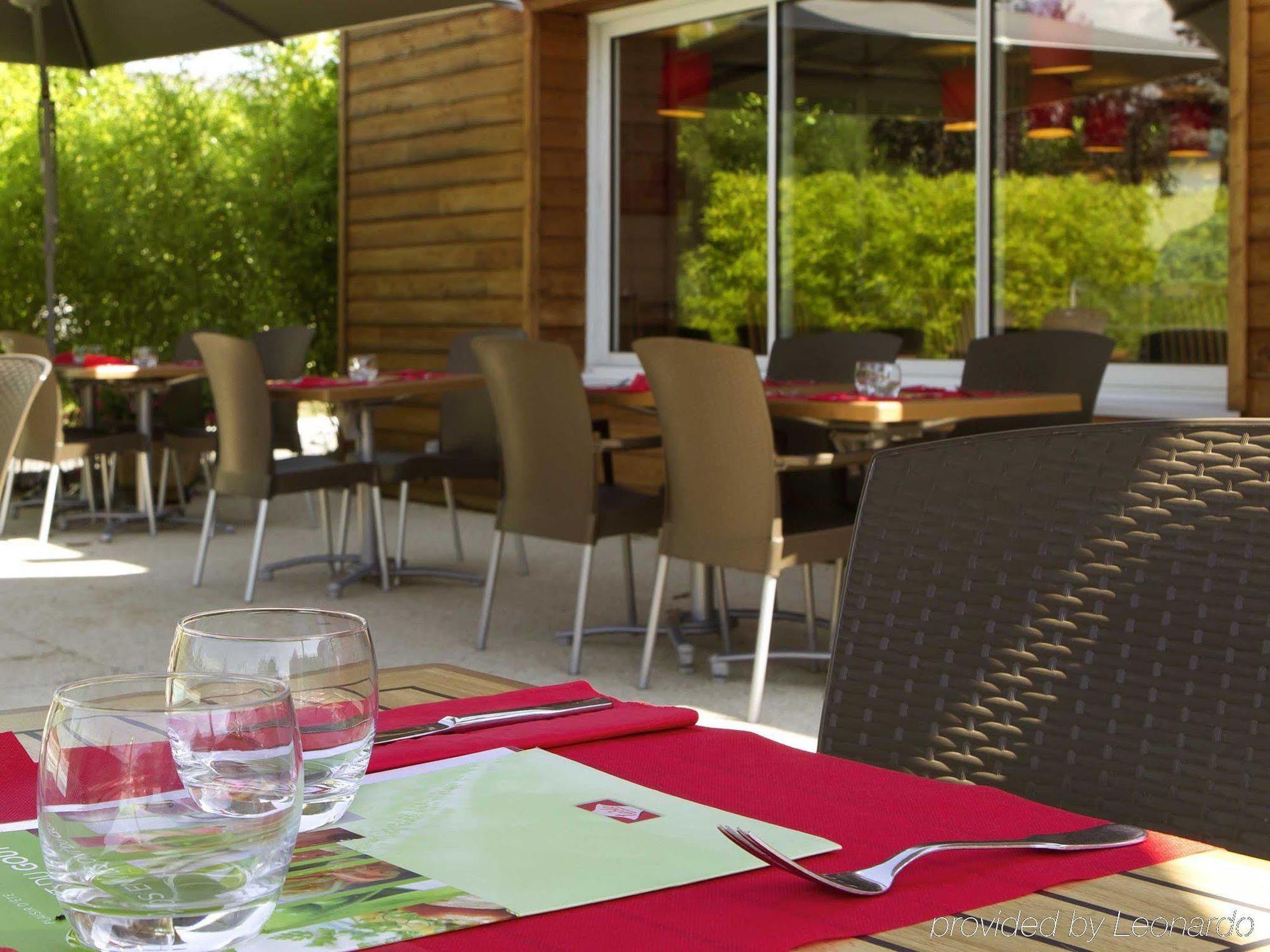 Ibis Roanne Le Coteau Hotel Restaurant エクステリア 写真